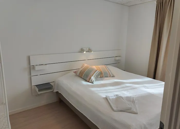 לינה וארוחת בוקר Aps